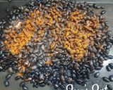 A picture of step 1 of Oven Roasted Dry Black Beans.