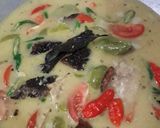 Foto langkah ke 5 dari resep Tongkol asap kuah santan.