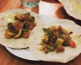 Foto del paso 3 de la receta: Tacos de vegetales (lo que tengas a mano)