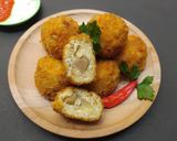 Foto langkah ke 5 dari resep Bola bola tahu isi sosis.