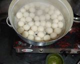 A picture of step 5 of Tirangi idli goli.