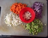 A picture of step 1 of Burnt garlic rice.
