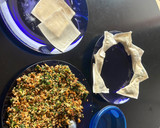 Foto del paso 4 de la receta: Gyozas de proteína de guisante y espinacas