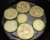 Foto del paso 5 de la receta: Pizza integral de verduras y queso