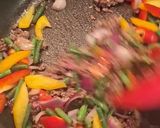 Foto langkah ke 7 dari resep Pad Kra Pao (Thai Beef Basil) #73.