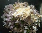 A picture of step 3 of Peanut poha patti.