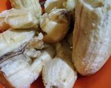 Foto langkah ke 1 dari resep Bolu pisang kukus.