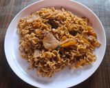 Foto langkah ke 4 dari resep Mie goreng homemade sat set.