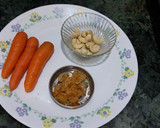 கேரட் முந்திரி மில்க் ஷேக் (Carrot munthiri milkshake recipe in tamil) ரெசிபி ஸ்டேப் 1 புகைப்படம்