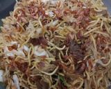 Foto langkah ke 5 dari resep Oseng oseng mie ala rumahan.