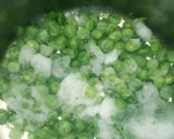 A picture of step 1 of Frozen peas paneer instant veg.