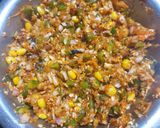 A picture of step 7 of Roti cone Pizza Punch.