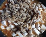 Foto del paso 2 de la receta: Pollo en salsa strogonoff