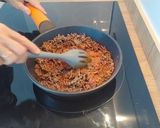 Foto del paso 2 de la receta: Pimientos rellenos de arroz y carne al horno
