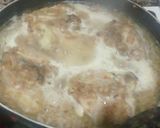 Foto del paso 4 de la receta: Contramuslos de pollo encebollados