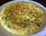Foto del paso 5 de la receta: Tortilla de calabacín con Jamón