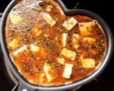 A picture of step 5 of Paneer Methi Omelette.