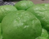 Foto langkah ke 7 dari resep Roti sobek kukus sweet green.