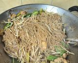 Gambar langkah 3 resipi Bihun 12 sudu teh gula viral.