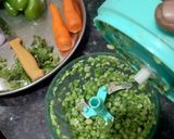 वेज मिक्स रवा अप्पे (vag mix rawa appe recipe in Hindi) रेसिपी चरण 2 फोटो