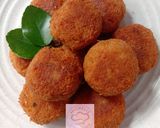 Foto langkah ke 5 dari resep Perkedel Kelapa.