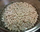 Foto del paso 2 de la receta: Garbanzos y alubias en cascote