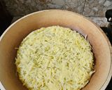 Foto langkah ke 3 dari resep Hash Brown Pizza.