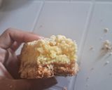 Foto del paso 13 de la receta: Torta crumble de ricota y dulce de leche