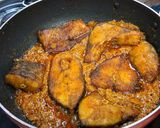 A picture of step 7 of Jharkhand Style Katla Fish Curry.
