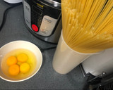 Foto del paso 1 de la receta: Spaghetti carbonara a la italiana (sin nata)