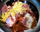 Hình bước làm 2 của món Ngan (vịt) cháy tỏi