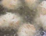 A picture of step 5 of Crispy fried prawns wrapped with rice vermicelli.