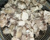 Foto langkah ke 1 dari resep Tongseng Ayam Santan.