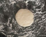 ક્રીમ રોલ (Cream Roll Recipe In Gujarati) રેસીપી સ્ટેપ2ફોટો
