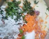 A picture of step 2 of Rawa roti quick breakfast.