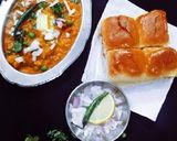 A picture of step 4 of Restaurant style Pav Bhaji.
