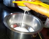 A picture of step 5 of Menthe ganji or methi ganji.
