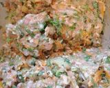 Фото кроку 2 до Мясные гнезда с сыром.