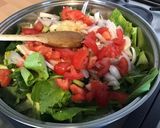 Une image de l'étape 5 de Choy sum sauté oignon ail et tomates.
