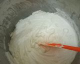 Foto langkah ke 3 dari resep Bolu Susu mini 1 telur.