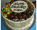 Foto langkah ke 4 dari resep Blackforest topping chocholate n' candy.