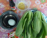 Foto langkah ke 1 dari resep Cah Sawi Daging Saus Tiram.