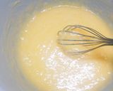 Foto langkah ke 4 dari resep Muffin tape simple, praktis, dan irit no mixer.