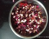 A picture of step 3 of Salad of beetroot, tomato.
