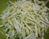 Foto langkah ke 2 dari resep Pepes Pindang Mangga Muda.