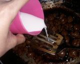 Foto langkah ke 6 dari resep Pentolan tumis asam manis 🍡🍡🍡.