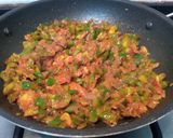 A picture of step 4 of Masala Pav.