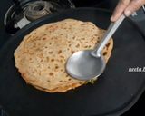 A picture of step 9 of Pizza Paratha (without onion & garlic).
