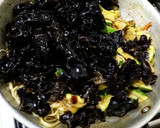 Foto del paso 6 de la receta: Tallarines con algas chinas