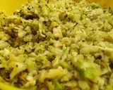A picture of step 4 of Stirfried Cauliflower and Broccoli.
